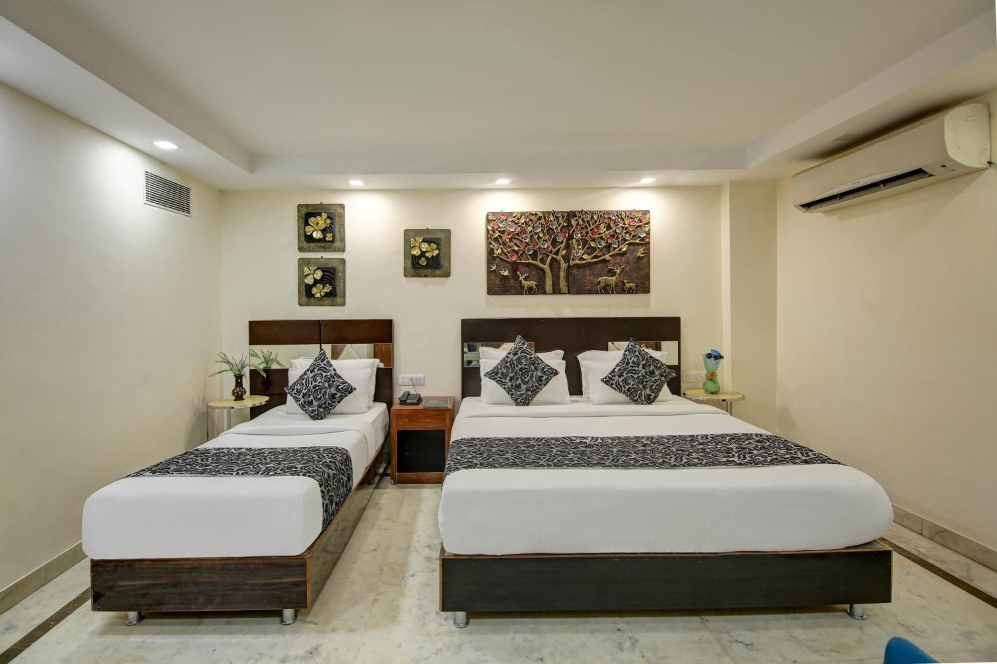 Hotel Neu Villa - Near Connaught Place & New Delhi Railway Station Exterior photo